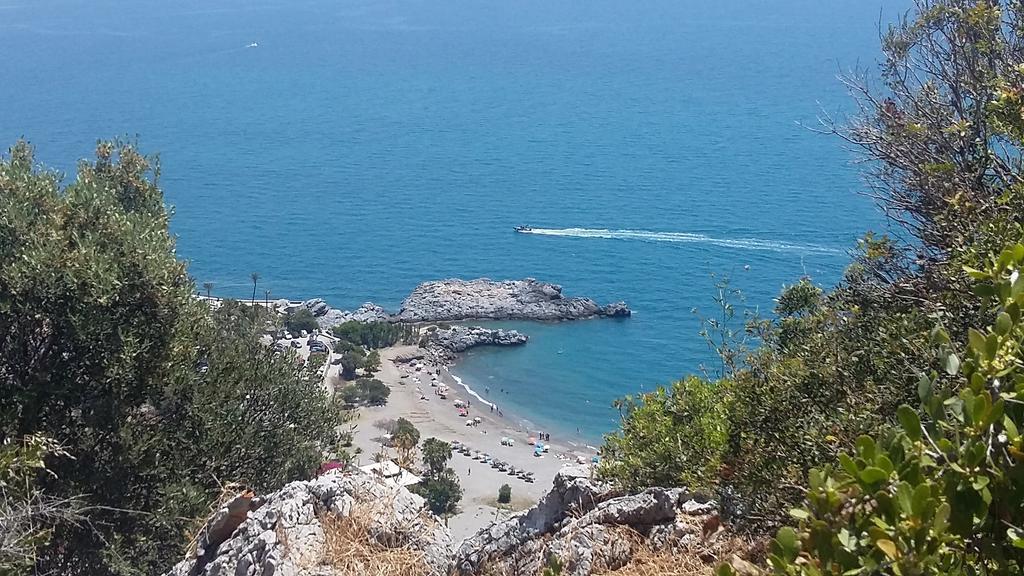 Apartamento Malak Daire La Herradura  Dış mekan fotoğraf